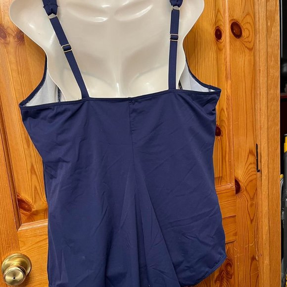 Cristina swim wear Cute full swimming suit Size XXL D (2XD) - Picture 3 of 4